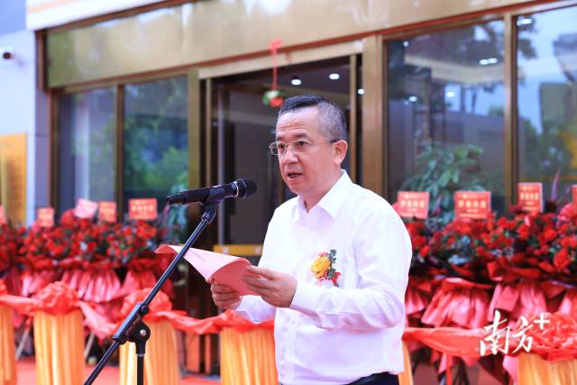 j9国际集团首席资本运营官，创兴银行董事李锋。 受访者供图